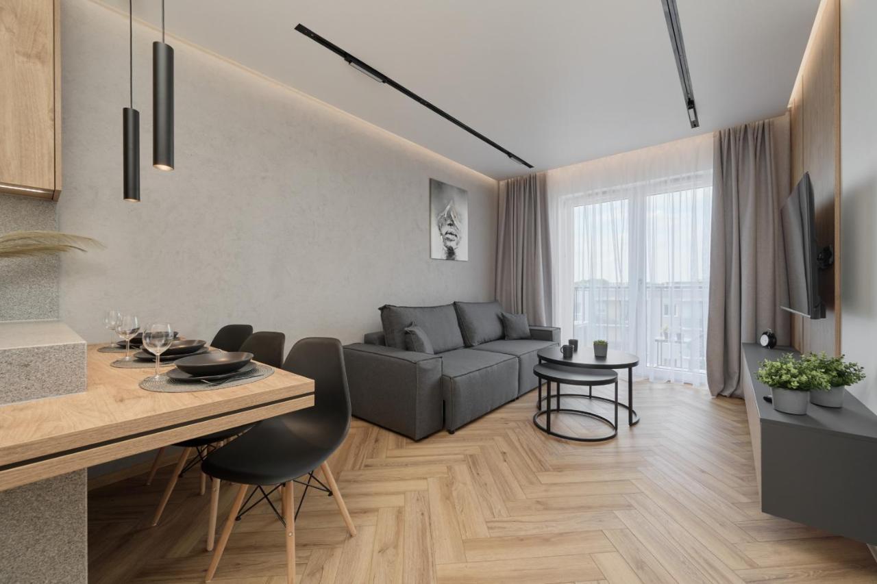 Exclusive Apartment With Balcony & Parking Wroclaw By Renters Prestige Dış mekan fotoğraf