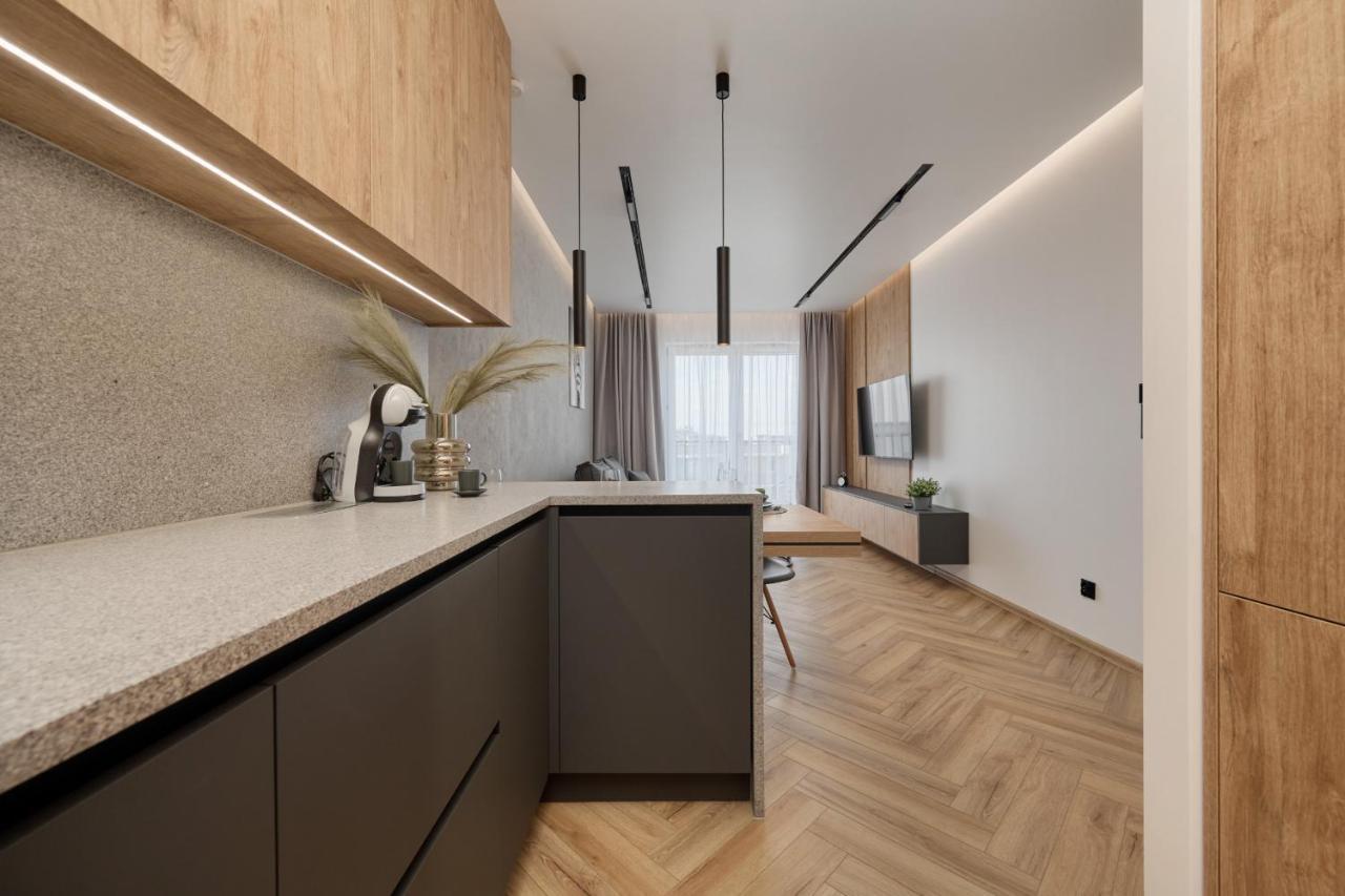 Exclusive Apartment With Balcony & Parking Wroclaw By Renters Prestige Dış mekan fotoğraf